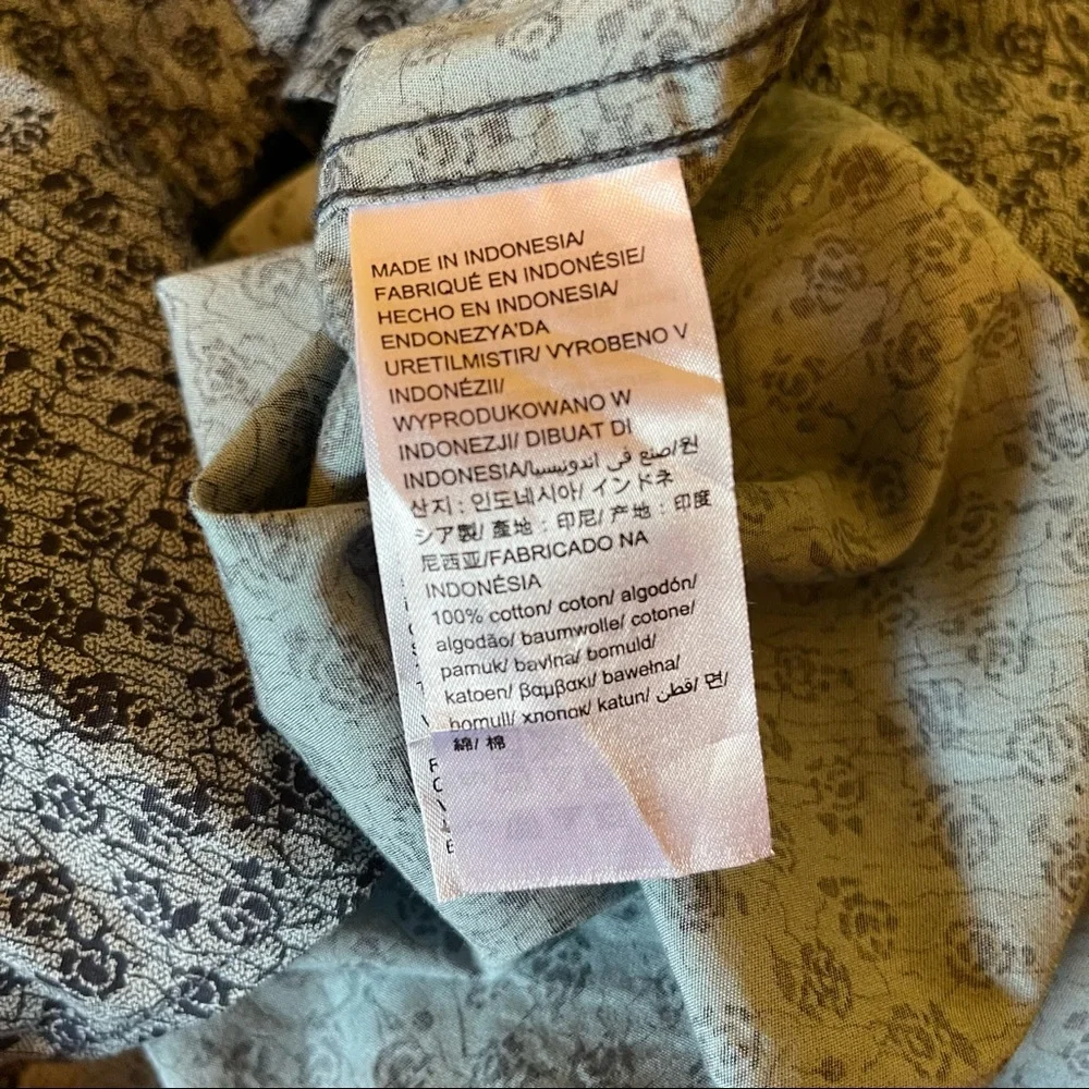 Calvin Klein Men’s Button Shirt Medium - Picture 9 of 10